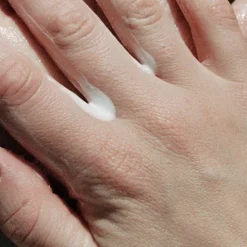 L:a Bruket 244 Hand Cream Elder 70ml Hot